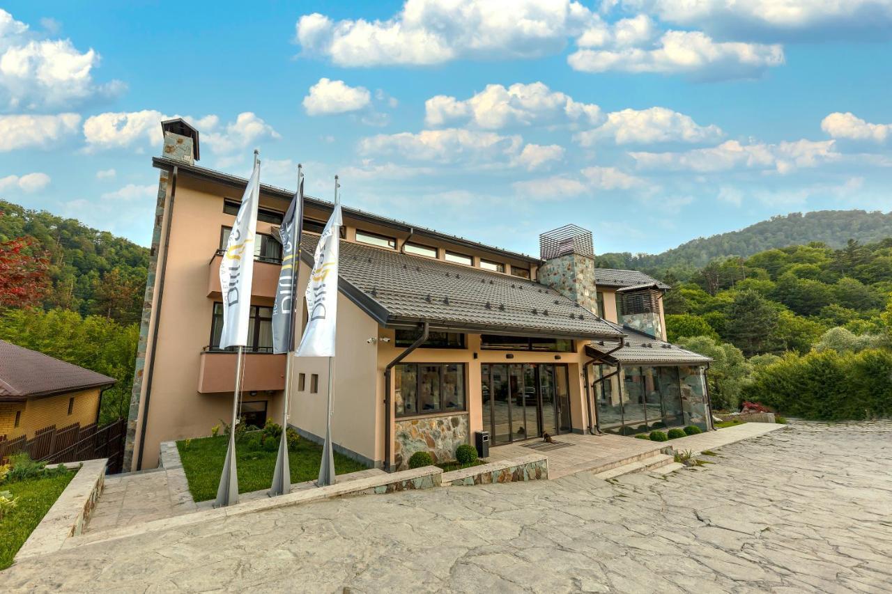 Dilijazz Hotel & Restaurant Dilijan Bagian luar foto