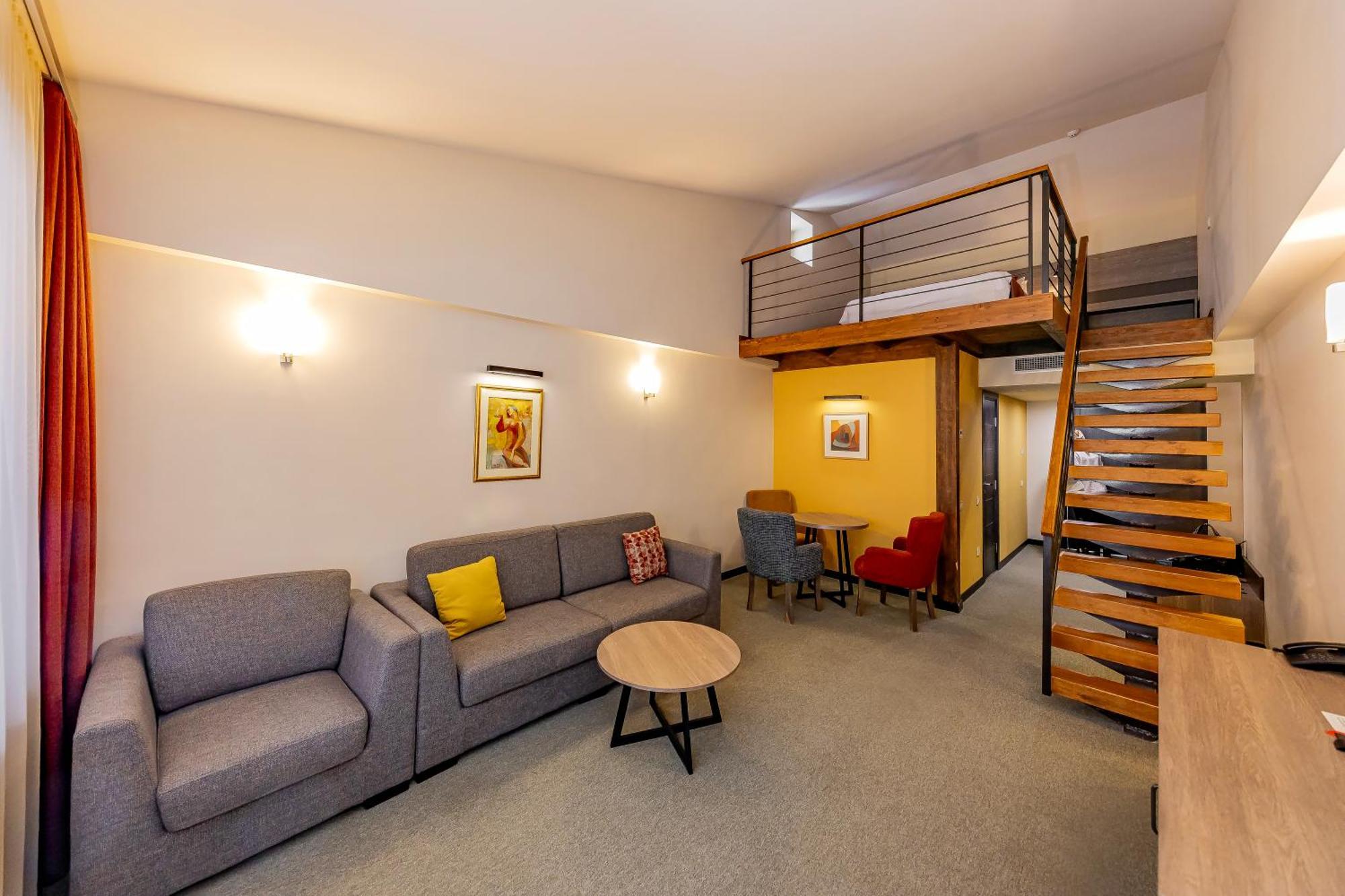 Dilijazz Hotel & Restaurant Dilijan Bagian luar foto