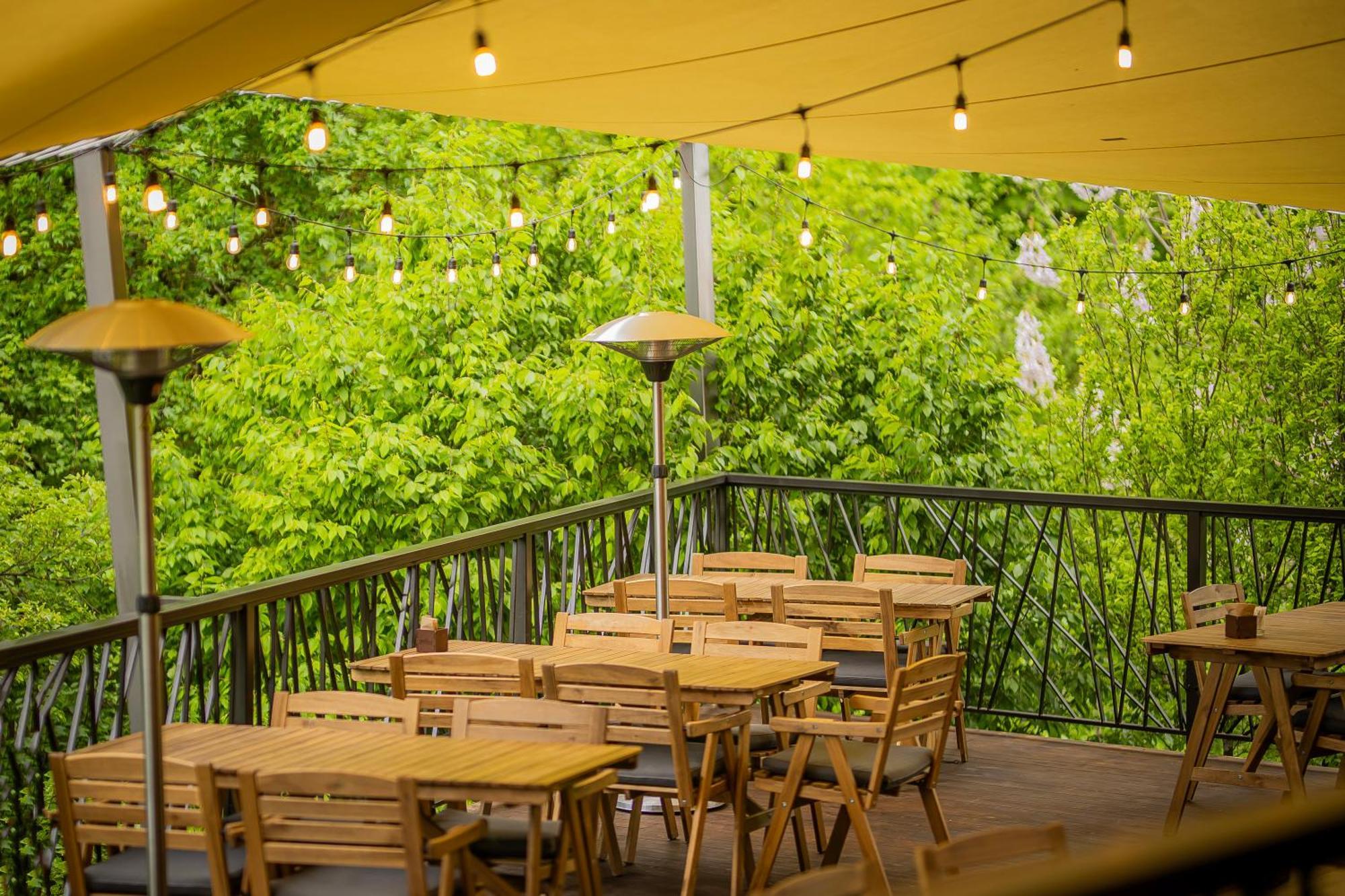 Dilijazz Hotel & Restaurant Dilijan Bagian luar foto